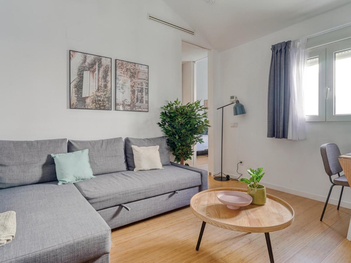 Apartamento com 1 Quarto